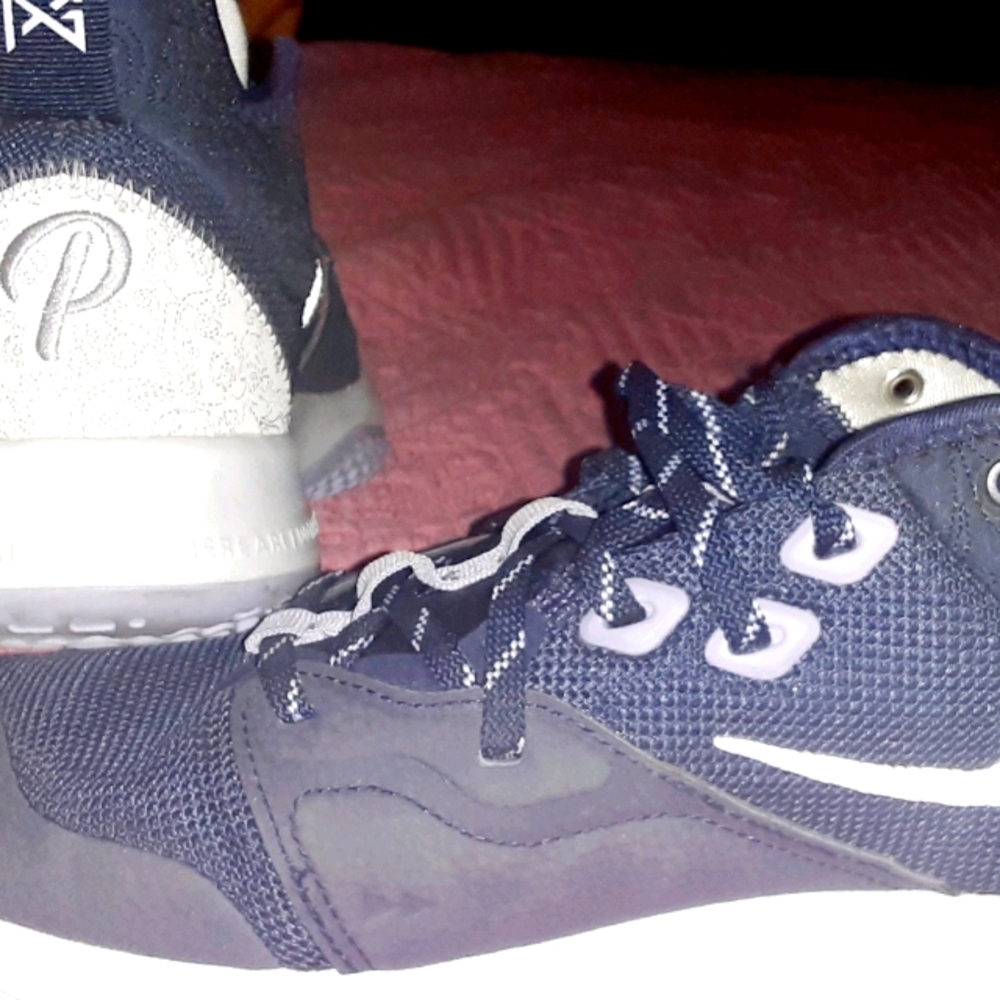 Shoes - Picture 2 of 2